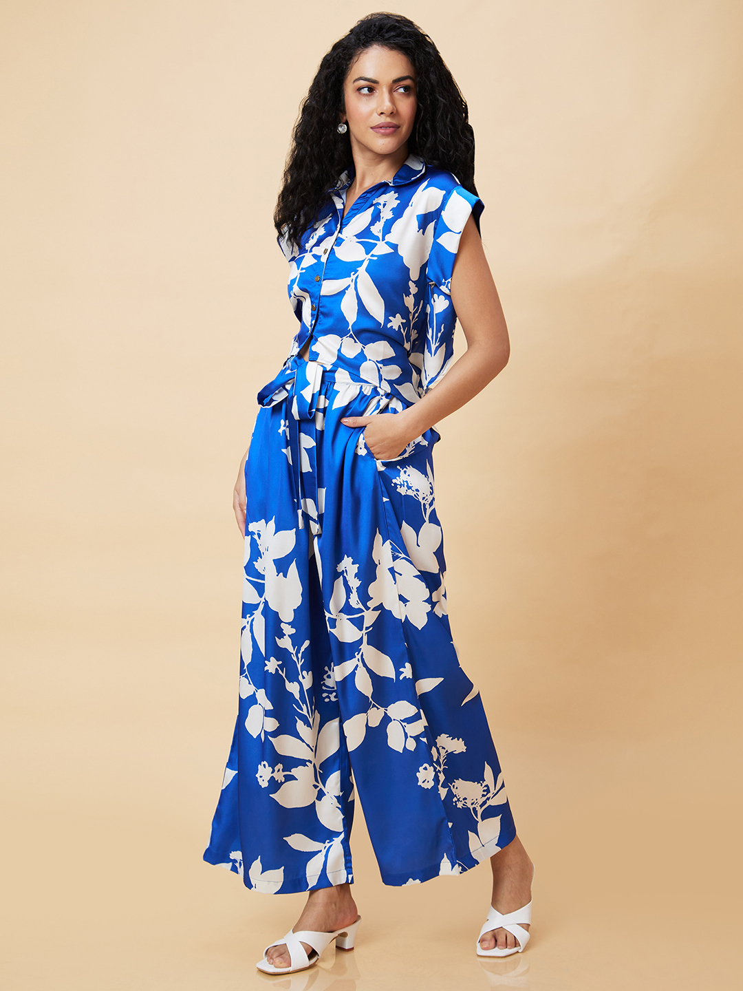 Globus Women Blue Floral Print Casual Co-Ord Set With Top And Palazzo