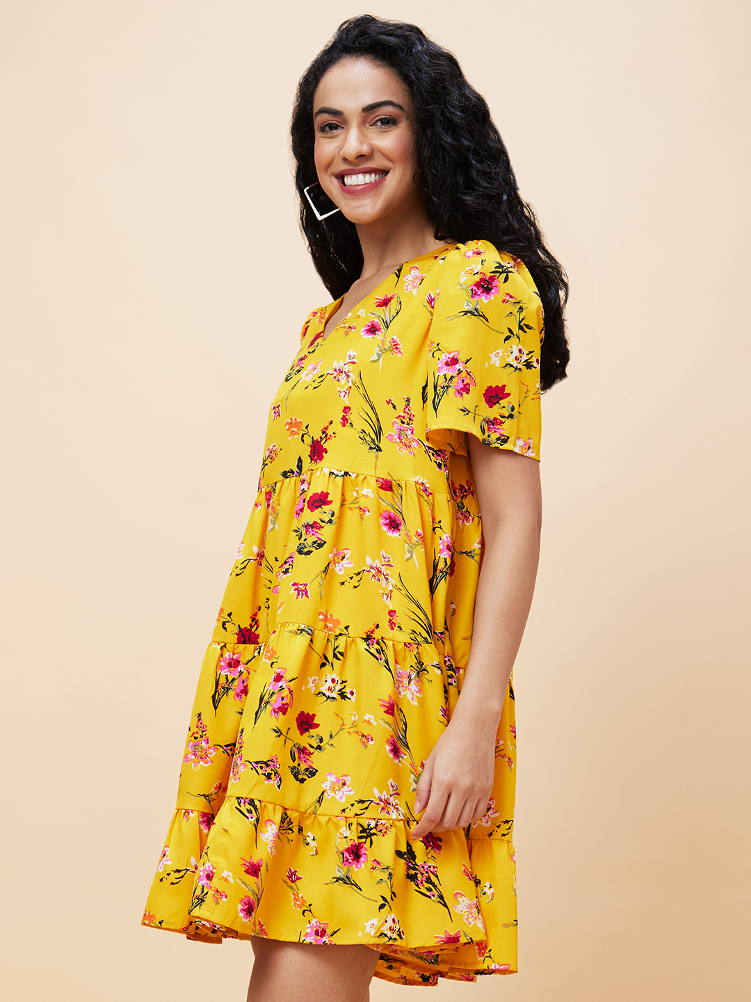 Globus Women Yellow Floral Print V-Neck Casual Loose Fit A-Line Dress