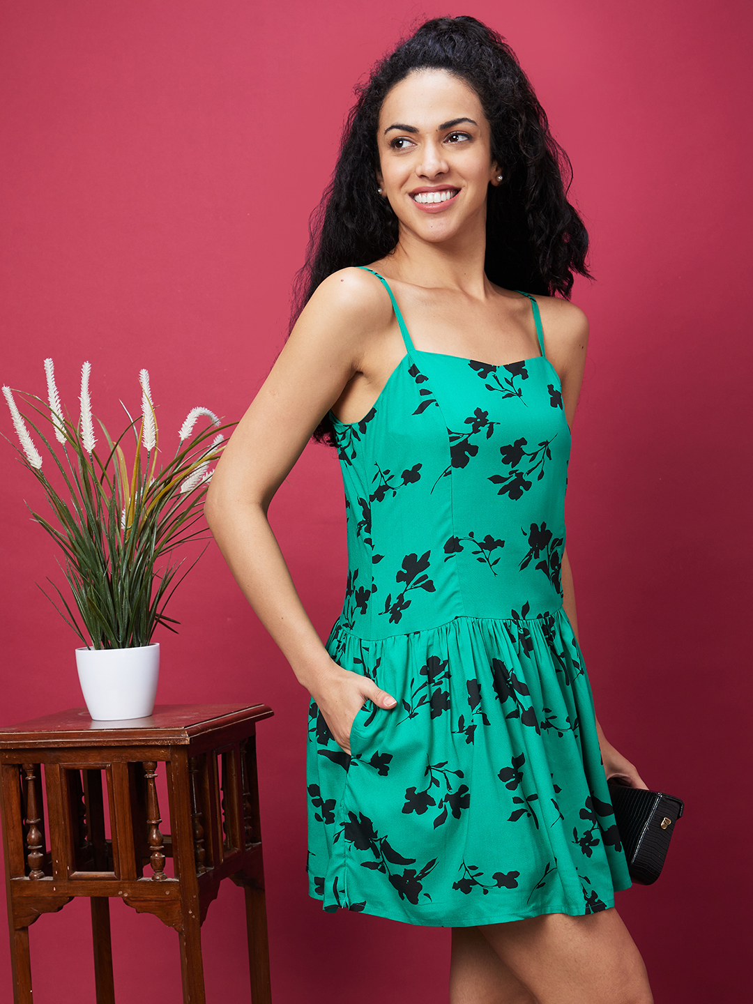 Globus Women Green Printed Casual Shoulder Straps A-Line Dress