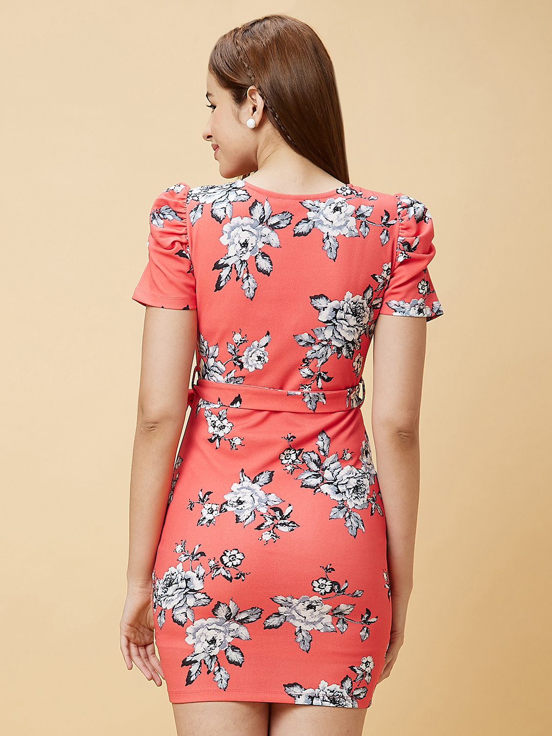 Globus Women Coral Floral Print Round Neck Short Puff Sleeves With Waist Belt Bodycon Mini Dress 