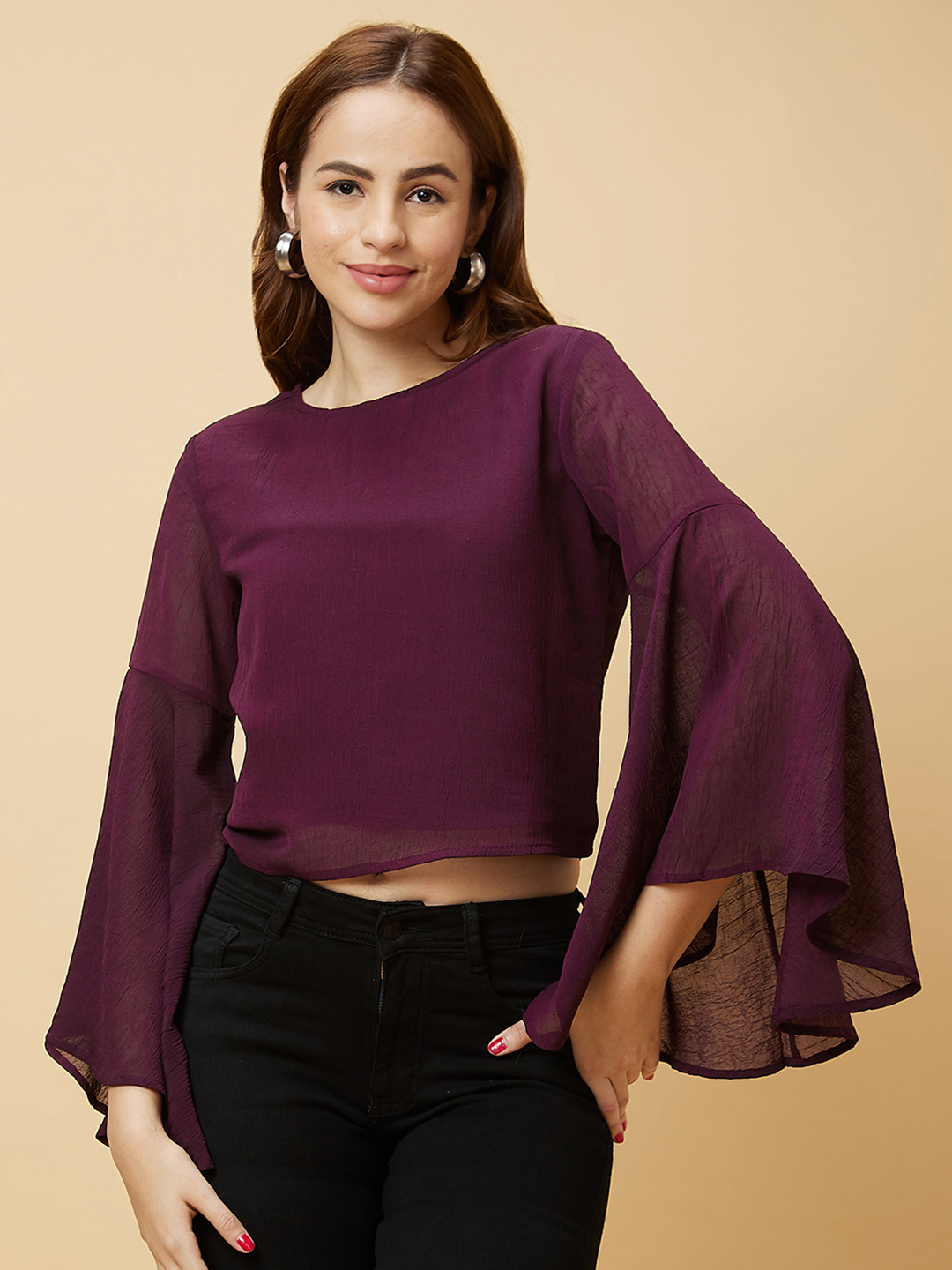 Globus Women Lilac Solid Round Neck Casual Top