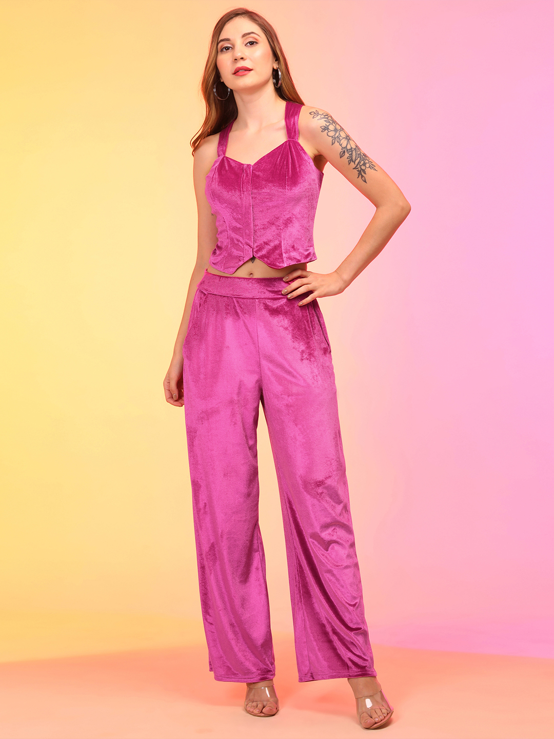Globus Women Pink Velvet Halter Neck Crop Top With Palazzo Co-Ord Set