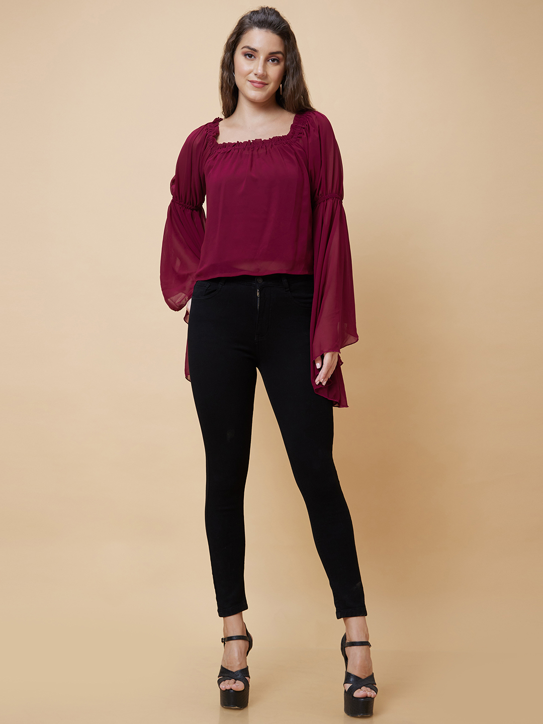 Globus Women Wine Solid Square Neck Flared Sleeves Party Crop Top