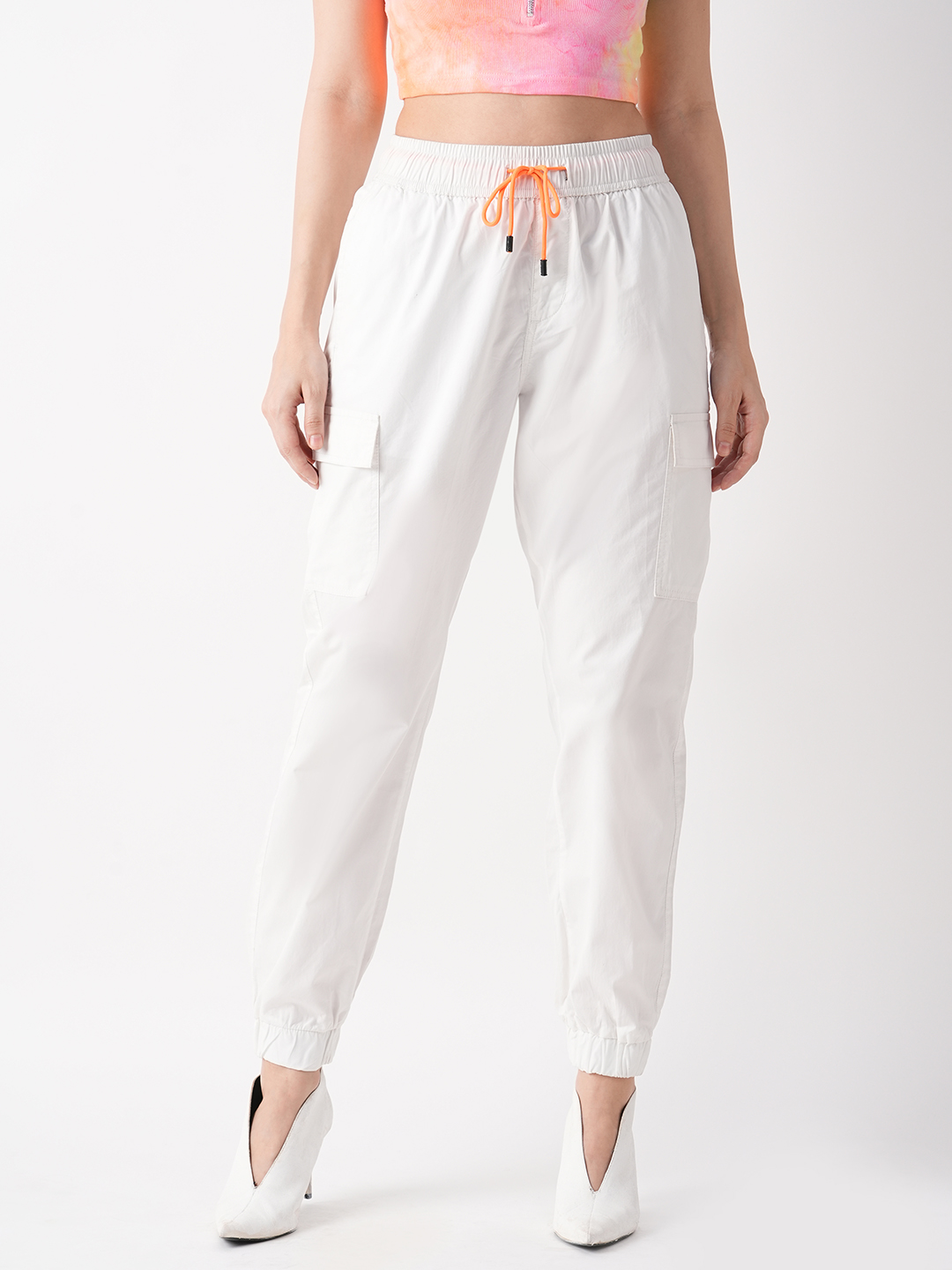 Globus Women White Tapered Fit Cargo Joggers