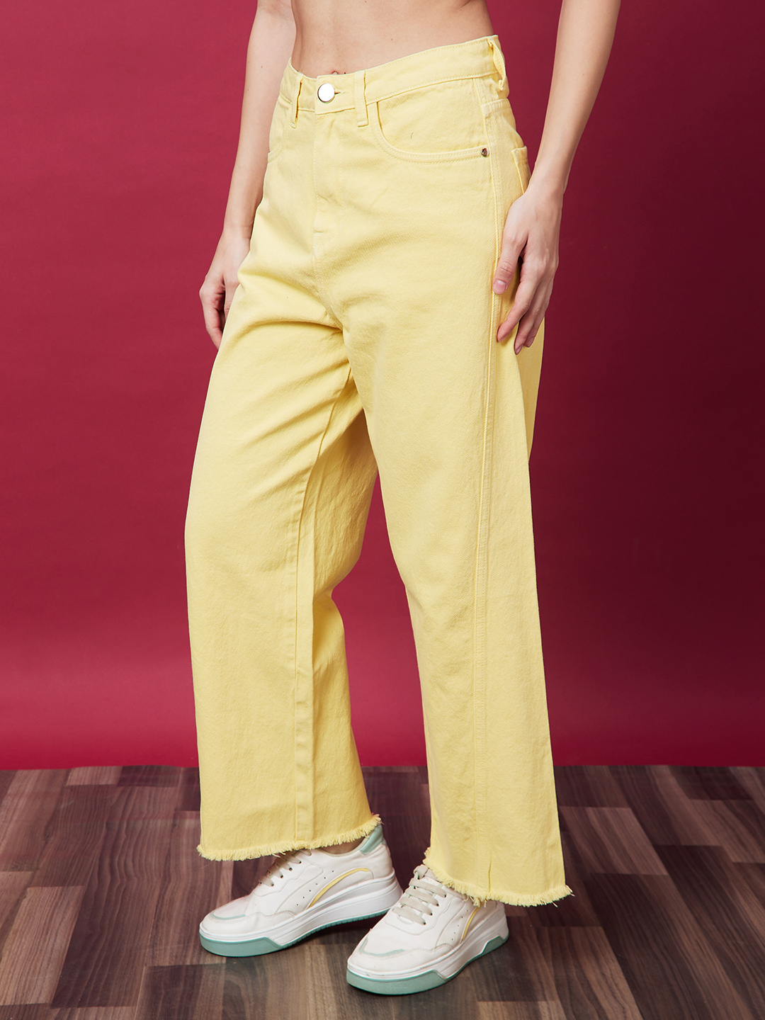 Globus Women Yellow Solid Casual Jeans With belt loops